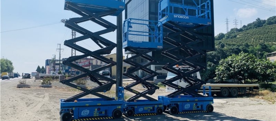 Güzelbahçe Makaslı Eklemli Manlift, Makaslı Eklemli Manlift Güzelbahçe, Güzelbahçe Makaslı Manlift