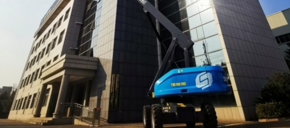 Menemen Makaslı Eklemli Manlift, Makaslı Eklemli Manlift Menemen, Menemen Makaslı Eklemli Platform